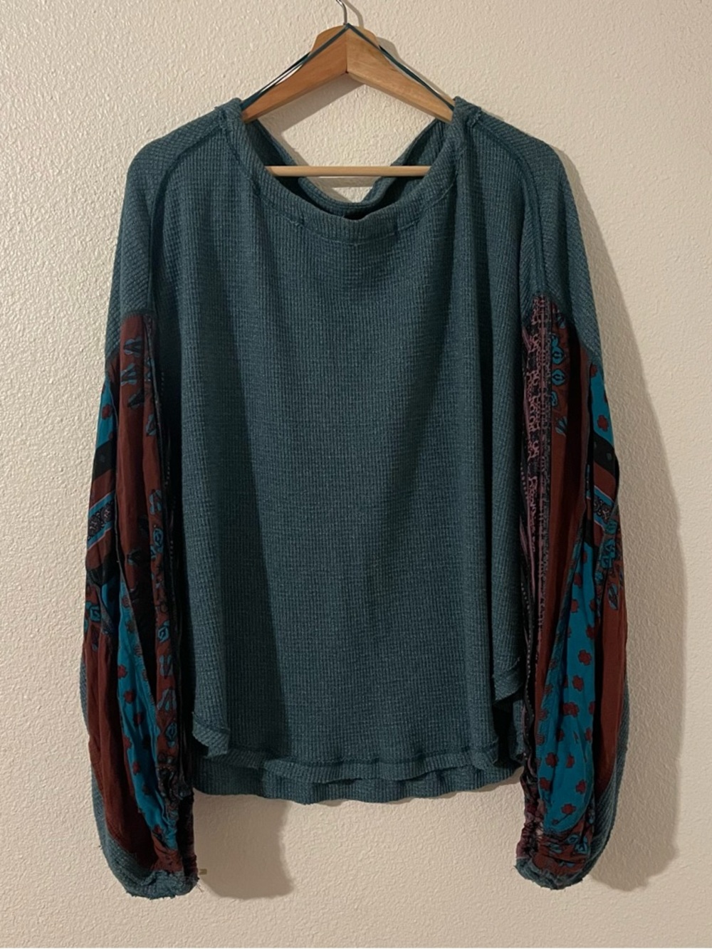 Free People We The Free Top Size Large Green Boho Print Balloon Long Sleeve